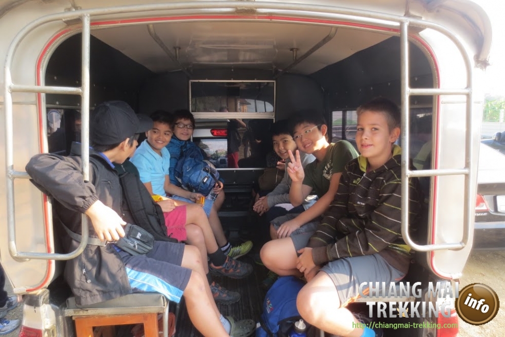 4-days/3-nights Trekking Tour | Chiang Mai Trekking | The best trekking in Chiang Mai with Piroon Nantaya